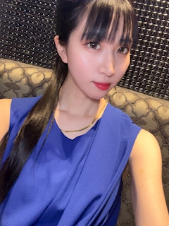 プロフィール写真6・彩 珠莉🏰🌈｜楽GAKU 金山本店・ガク - 名古屋 金山の熟女パブ/熟女キャバクラ