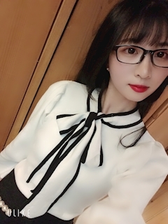 プロフィール写真15・彩 珠莉🏰🌈｜楽GAKU 金山本店・ガク - 名古屋 金山の熟女パブ/熟女キャバクラ