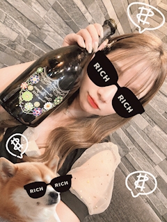 プロフィール写真4・🌸𓂃𓈒𓏸︎︎︎︎ 永瀬 りおん 🌸🍃|CLUB ONE CHAN ミナミ 心斎橋・ワンチャン ミナミ シンサイバシ - 心斎橋筋の熟女パブ/熟女キャバクラ