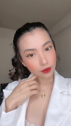 プロフィール写真10・TOMI|NYNY・ニューヨークニューヨーク - 名古屋 栄のインターナショナルパブ