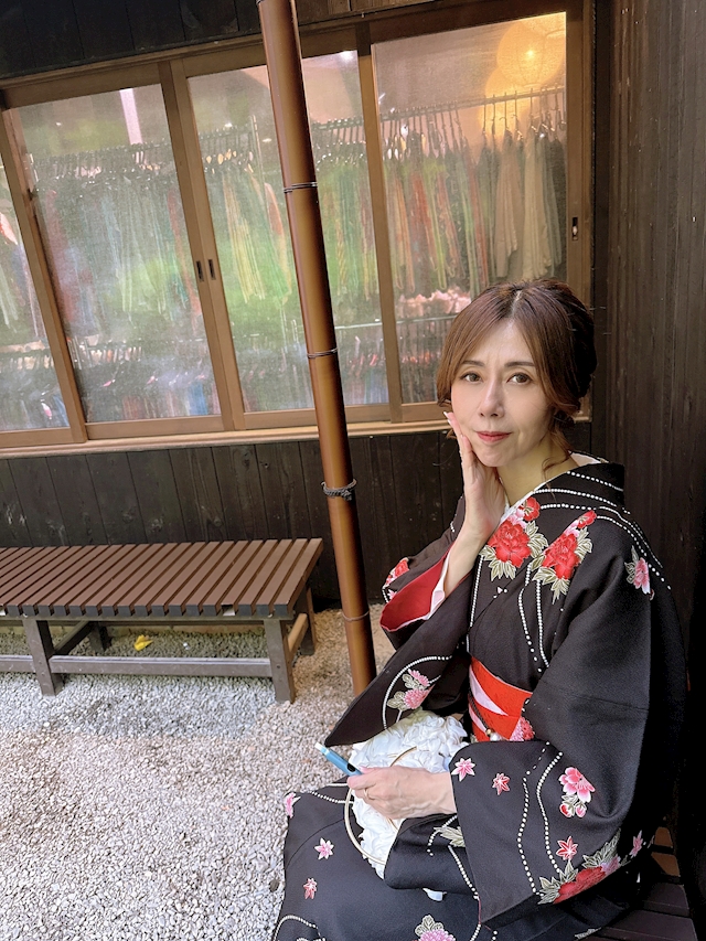 プロフィール写真2・🦋りえ🦋｜大阪 熟女キャバクラ・Mrs.J ミナミ