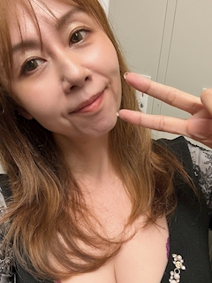 プロフィール写真11・🦋りえ🦋｜大阪 熟女キャバクラ・Mrs.J ミナミ