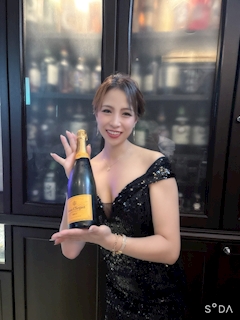 店舗写真 メンバーズ 優美・ユウビ - 中洲のスナック