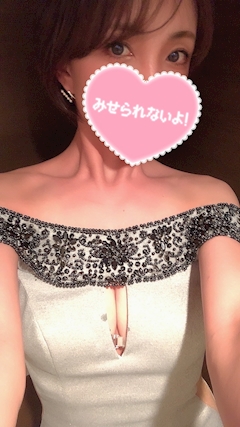 プロフィール写真12・芹奈🎣Mrs.Ｊ赤坂｜赤坂 熟女キャバクラ・Mrs.J 赤坂