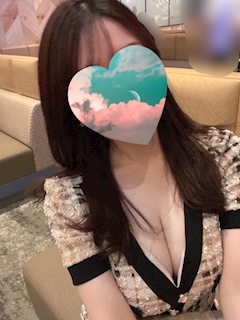 りの「おやすみ😴」