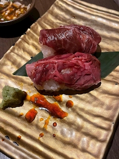 みな