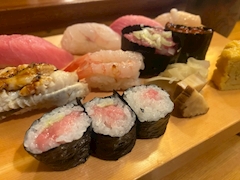 なごみ【まかろん💜関内】「🍣🍣🍣」