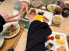 なごみ【まかろん💜関内】「🍚🍚🍚」