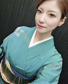 プロフィール写真2・美咲　鈴｜epi・エピ - 中洲のスナック