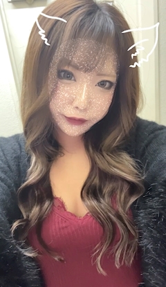 プロフィール写真2・夏美ママ｜Pretty LOCA・プリティー・ロカ - すすきのスナック