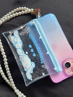 あんず「夏仕様️🩵🩷️💜⋆͛」