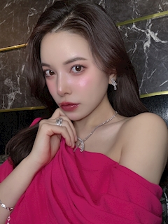 プロフィール写真2・絢子ママ🌸和花｜club lounge 和花・ワカ - 湯島のパブ/スナック