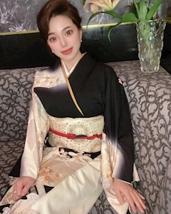 プロフィール写真18・絢子ママ🌸和花｜club lounge 和花・ワカ - 湯島のパブ/スナック