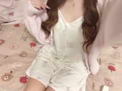 プロフィール写真30・こはる🐰💗|Girls Bar Rutile・ルチル - 赤羽のガールズバー