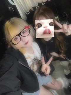 ミア「出勤だわさ～」