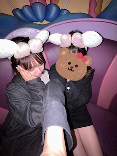 まなみ🐰🤍「冬ディズニー行きたいなあ🐭❤︎」