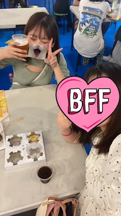 まなみ🐰🤍「オクトーバーフェストいきたい(🍺•᎑•🍺)」