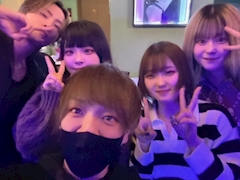 雪奈 ありす「ちょっぴりブレイクタイム☕️✨」