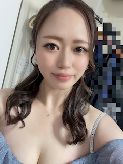 プロフィール写真3・月乃　りか｜Mrs.CAFE～離宮～・ミセスカフェ リキュウ - 名古屋 錦の熟女パブ/熟女キャバクラ
