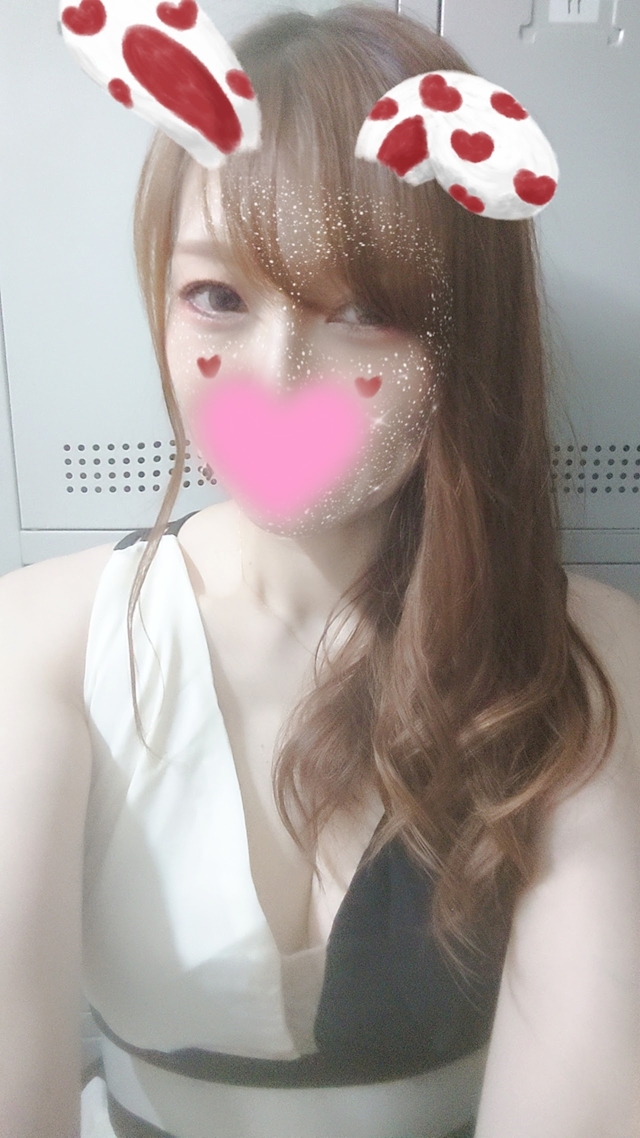 プロフィール写真8・榎村　栞里｜錦 キャバクラ・Mrs.CAFE 離宮