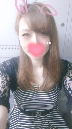 プロフィール写真14・榎村　栞里｜錦 キャバクラ・Mrs.CAFE 離宮