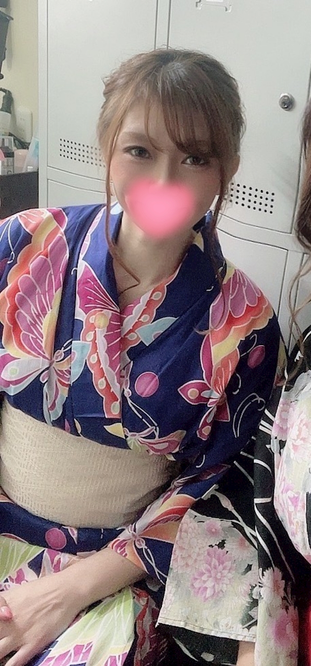 プロフィール写真10・榎村　栞里｜錦 キャバクラ・Mrs.CAFE 離宮