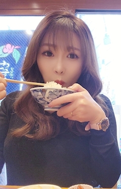 プロフィール写真8・ちはる🐰🍒｜美熟女フェスティバル - 千日前のスナック