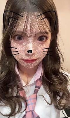 あみ「🤍💙」