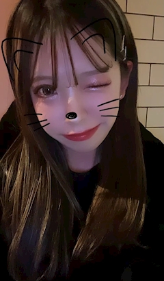 あみ「🧏🏻‍♀️💙」