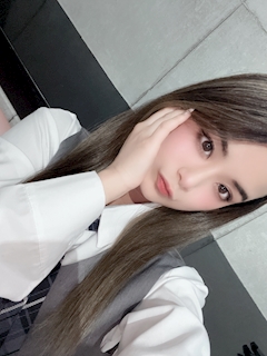 プロフィール写真5・かおるこ｜BAR RAYLEIGH・レイリー - 梅田のガールズバー