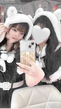 たむ🐱 Vivienne「🎅🏻🖤」
