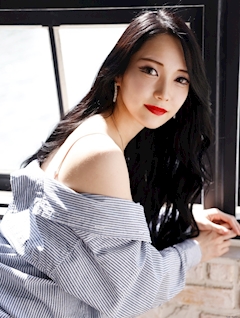 プロフィール写真3・高木　しの｜club Fits 岐阜・フィッツ ギフ - 岐阜 柳ヶ瀬のキャバクラ