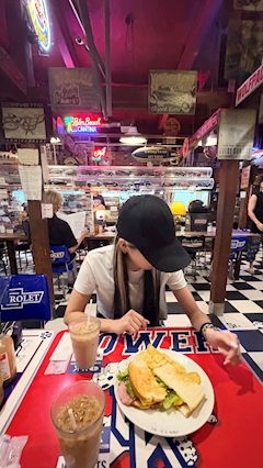 プロフィール写真1・ひな｜Bar Epic・エピック - 梅田のガールズバー