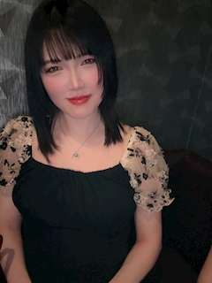 プロフィール写真1・とも｜姉キャバ・熟女キャバ QUEEN・アネキャバ ジュクジョキャバ クイーン - 金沢片町のキャバクラ