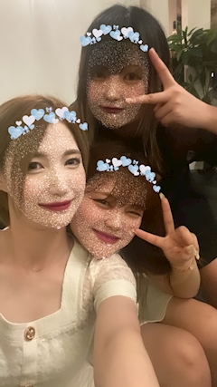 翠「ピチピチギャル達と😘」