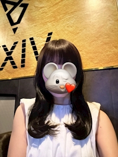 咲良　みな🦊VIXY「月曜の朝、深呼吸から☕️」