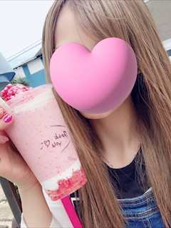プロフィール写真1・もも🍑 【Girls Night Cafe Airy】｜Girls Night Cafe Airy・ガールズナイトカフェアイリィ - JR宇都宮のガールズバー