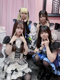 スタッフ「仲良しフォト」