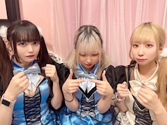 スタッフ「仲良しフォト」