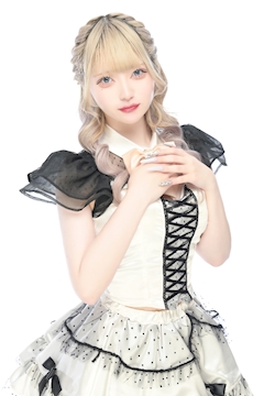 プロフィール写真4・ゥュ｜愛迷十字架 ～あいまいくろす～・アイマイクロス - 池袋東口のコンカフェ