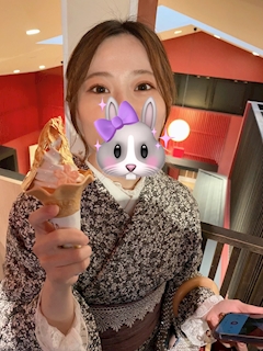 プロフィール写真1・かえで｜GIRLS BAR Eve・イヴ - 武蔵小杉のガールズバー