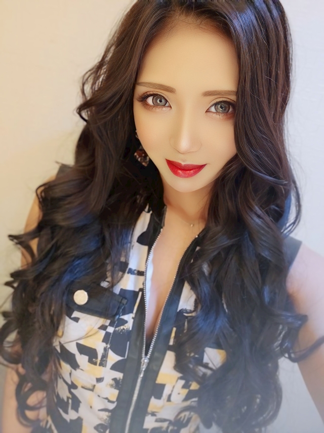 プロフィール写真8・愛瀬 りな💋｜