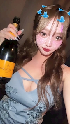 プロフィール写真14・りあん|Club Amue・アミュー - 佐世保・島地町のキャバクラ