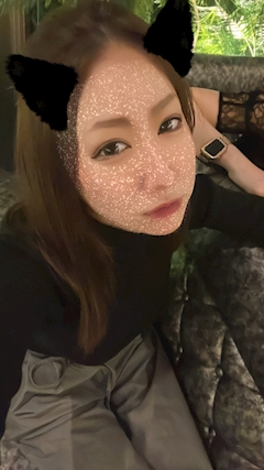 プロフィール写真4・マネコ｜