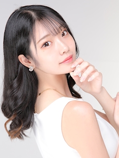 プロフィール写真5・華咲 鈴|梅田のキャバクラ ヴァンクール