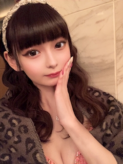 なな「🐰ᩚ🎀💖」