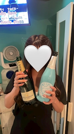 プロフィール写真5・あいみ ◆BAR FAIRY◆｜大阪 都島 ガールズバー・フェアリー