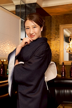 プロフィール写真7・真理子ママ｜CLUB 藤・フジ - 山形駅前・香澄町のキャバクラ