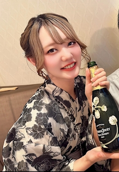 プロフィール写真4・ゆづ|SERENA・セレナ - 名古屋 錦のスナック