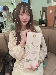 プロフィール写真9・ゆづ|SERENA・セレナ - 名古屋 錦のスナック